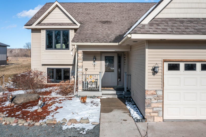 1238 208th St, Saint Croix Falls, WI 54024