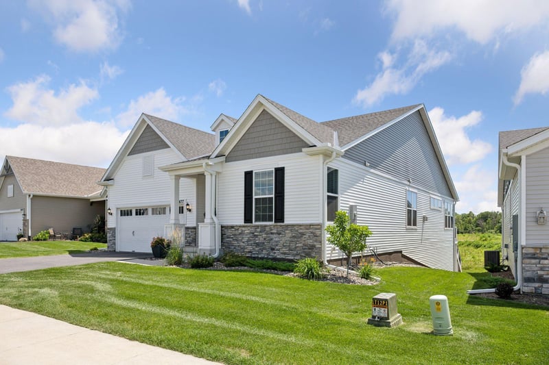 19477 102nd Pl, Corcoran, MN 55374