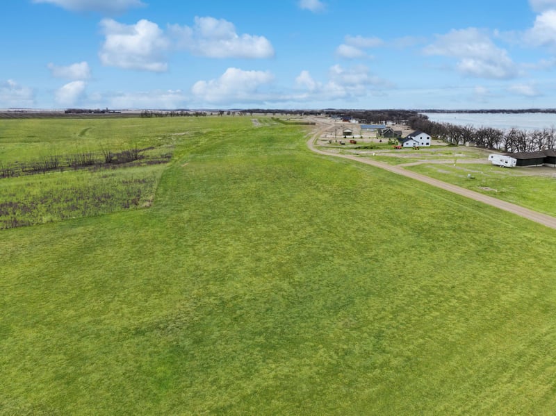 13 Jayvee Ln, Garvin, MN 56132
