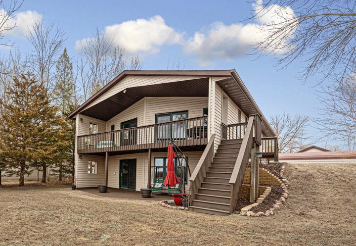 628 Virginia St, Waterville, MN 56096