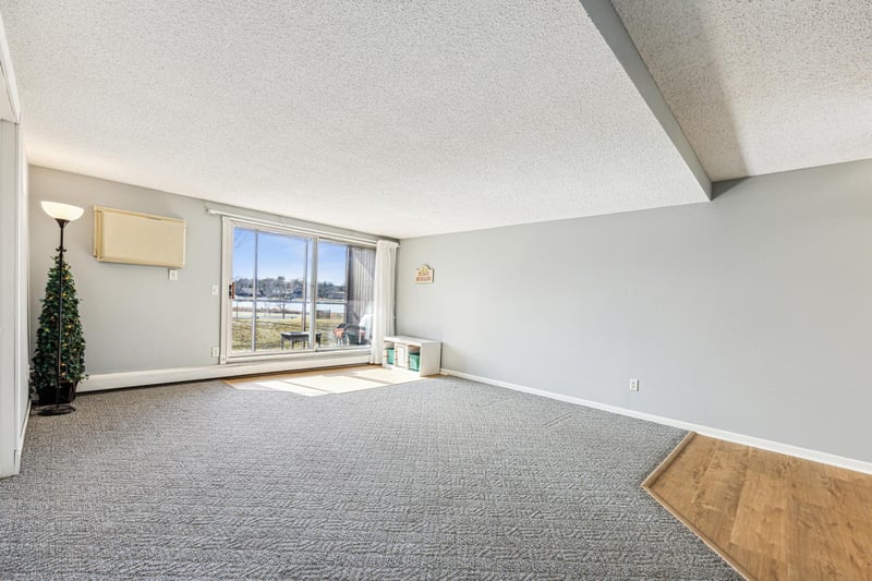 4201 Lakeside Ave N #117, Brooklyn Center, MN 55429