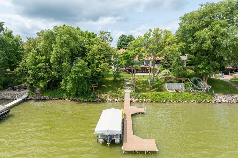 304 Krason Dr, Madison Lake, MN 56063