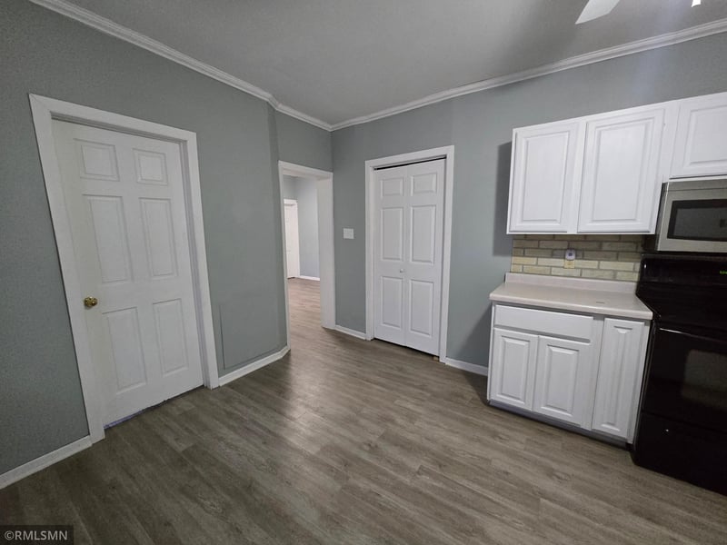 210 W Hill St, Norwood Young America, MN 55368