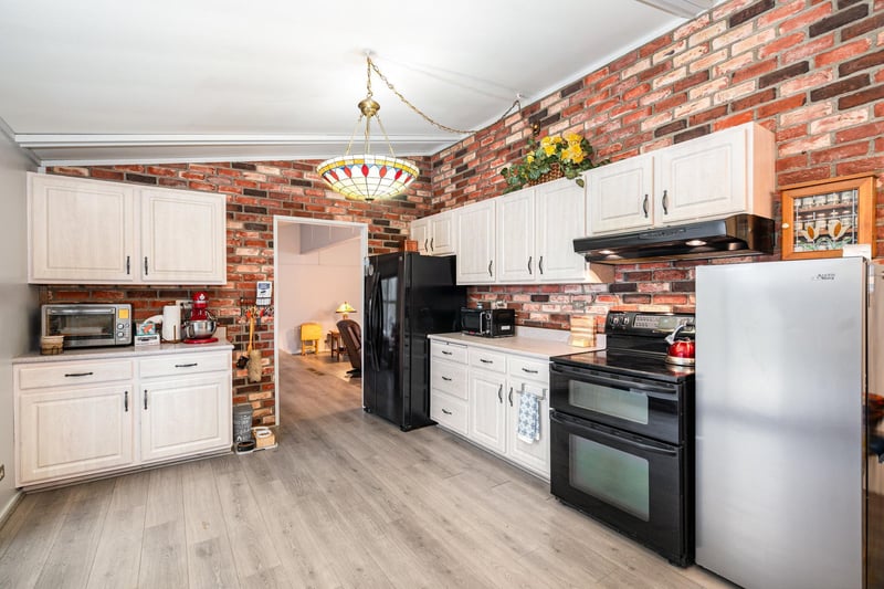 20942 Nightingale St NW, Oak Grove, MN 55011