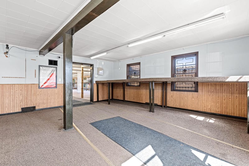 4136 Coon Rapids Blvd NW, Coon Rapids, MN 55433