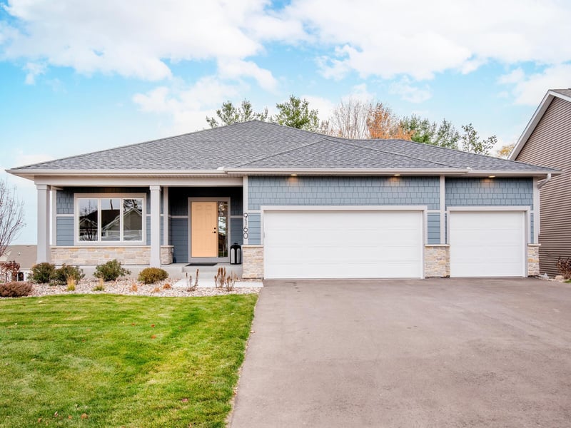 9160 62nd St S, Cottage Grove, MN 55016