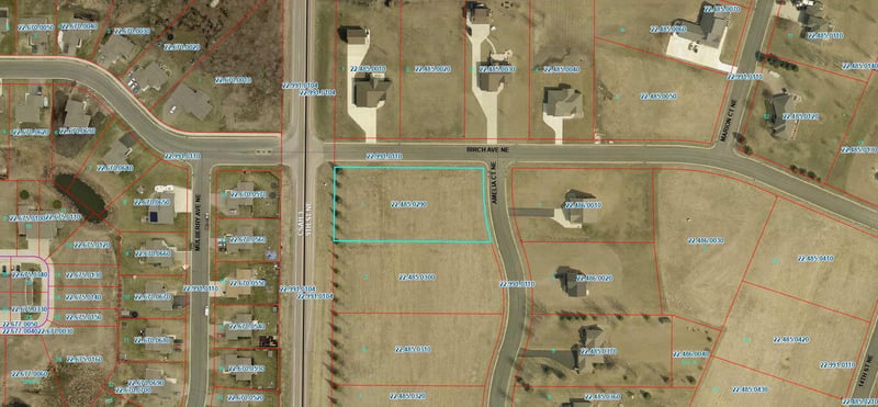 919 Amelia Ct NE, Montgomery, MN 56069