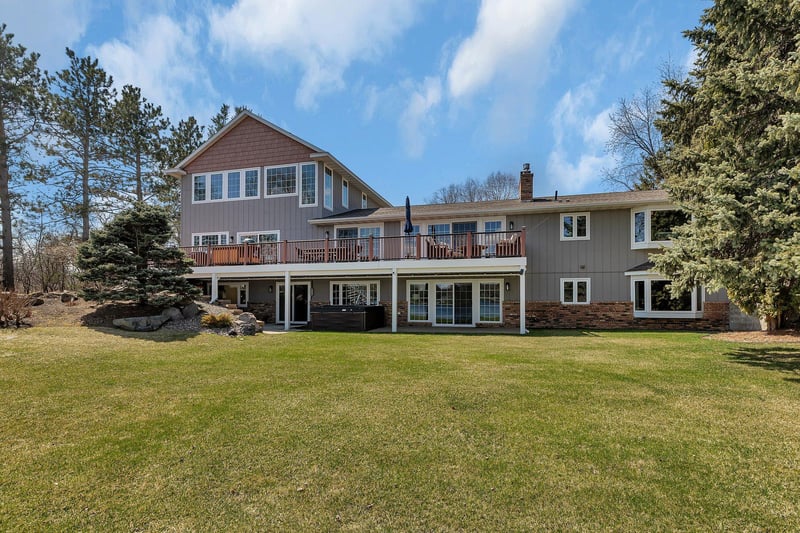 3202 Riviera Rd, Sartell, MN 56377