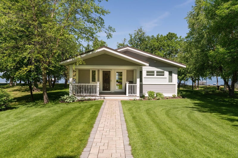 39989 Clearmont Rd, Battle Lake, MN 56515
