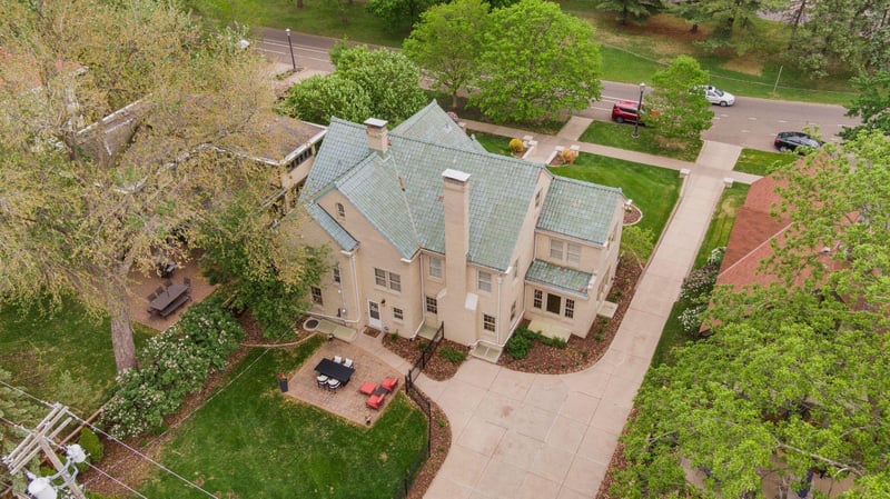 1750 Summit Ave, Saint Paul, MN 55105