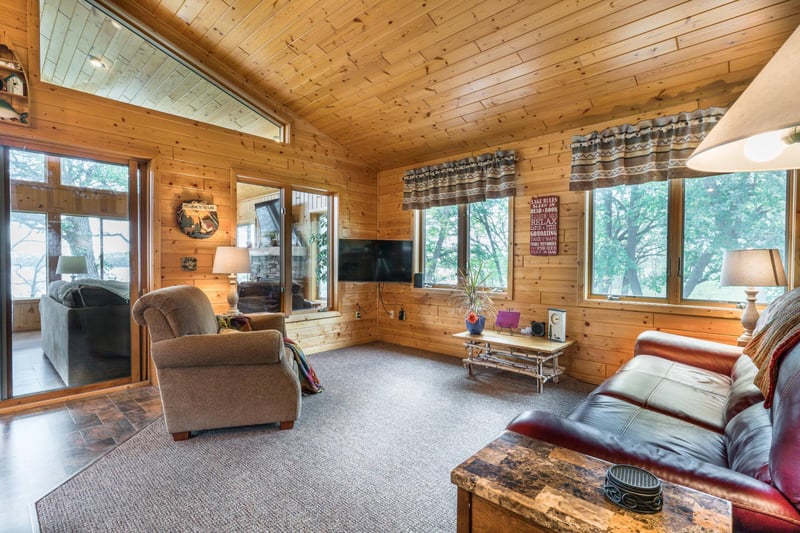 44068 Blackjack Dr, Henning, MN 56551