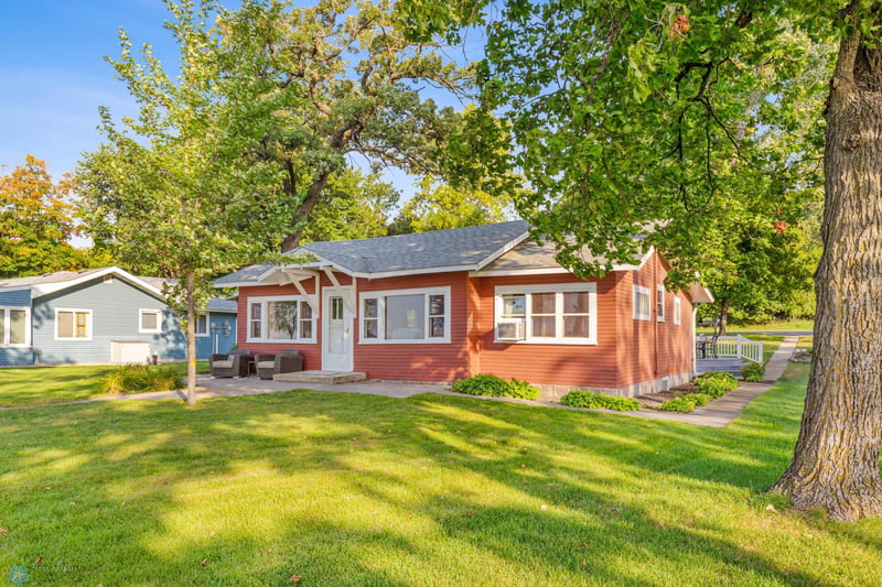 21626 County Highway 20, Pelican Rapids, MN 56572