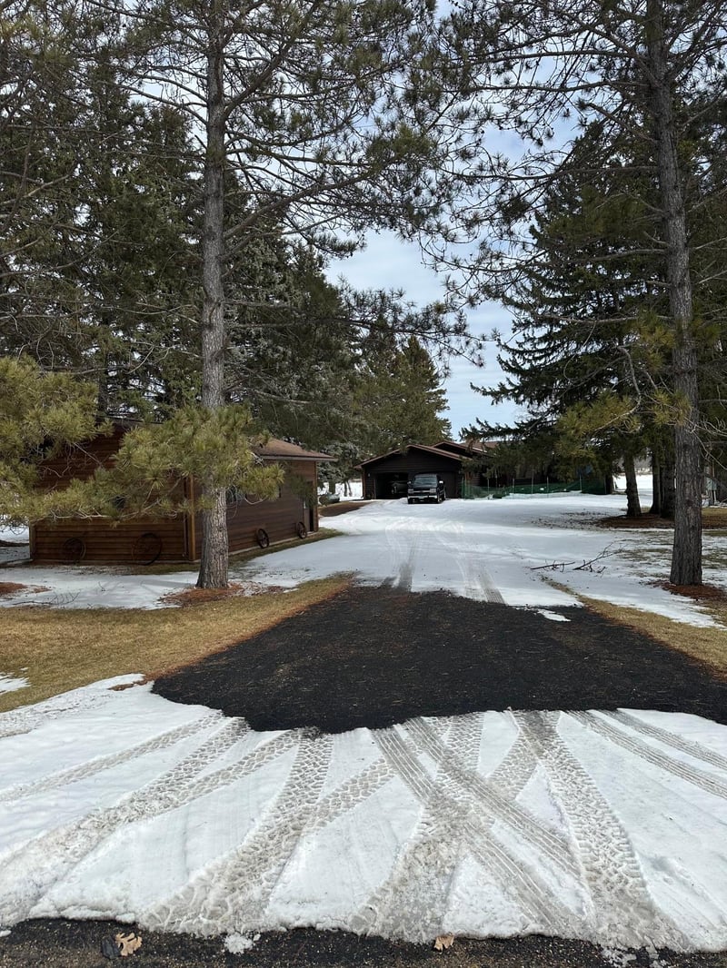 2852 Royal Oak Dr NW, Baudette, MN 56623