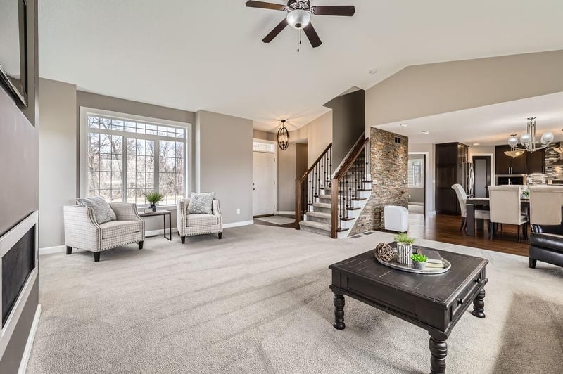 4700 Verde Valley Rd NW, Oak Grove, MN 55303