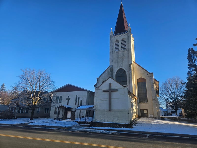 113 Main St W, Milltown, WI 54858
