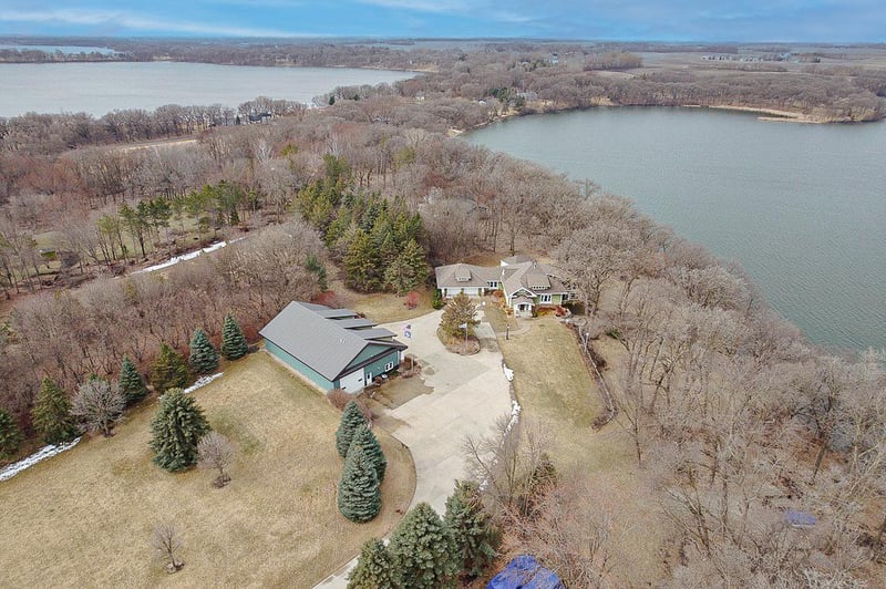 4400 15th St NE, Willmar, MN 56201