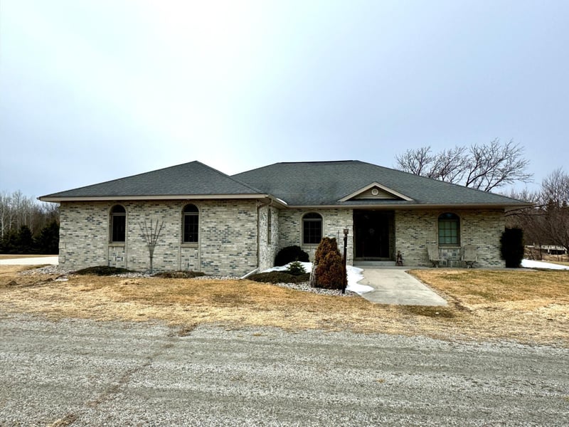 58016 County Road 2, Warroad, MN 56763