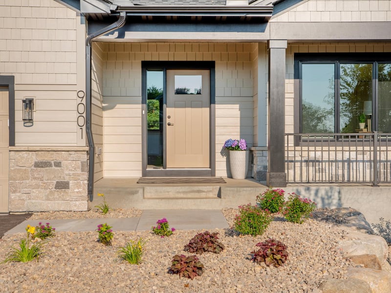 9001 62nd St S, Cottage Grove, MN 55016