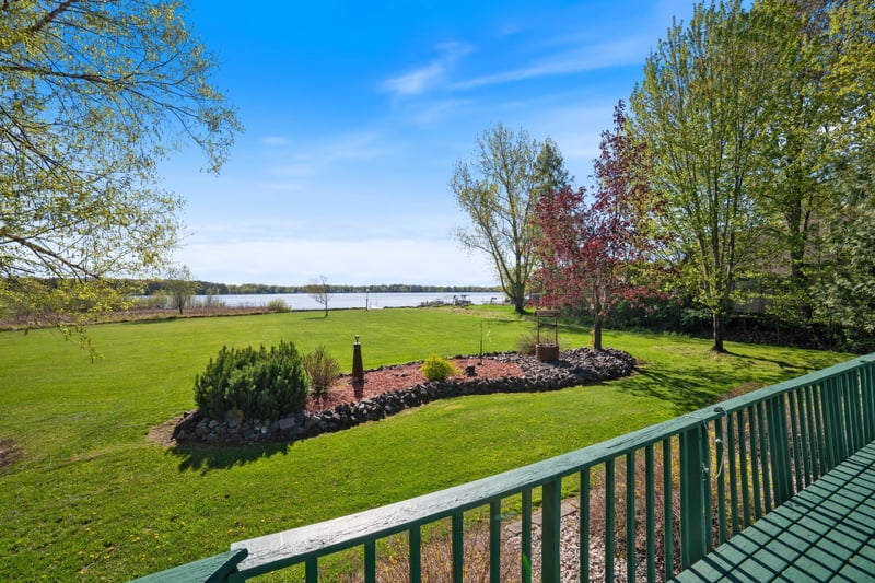 4463 E Singkoffer Rd, Superior, WI 54880