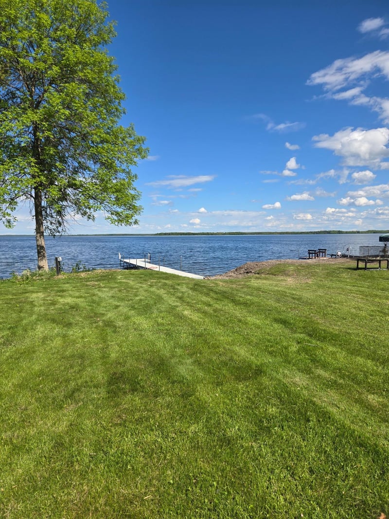10130 Point View Dr NW, Federal Dam, MN 56641