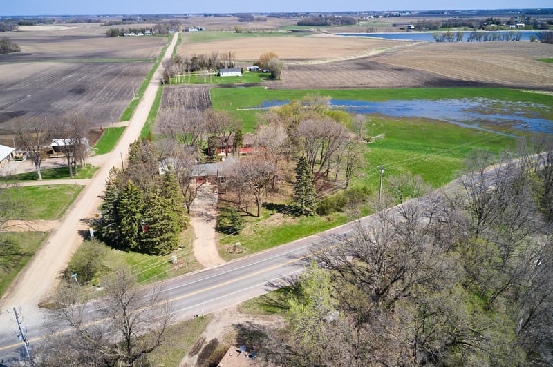 34933 221st Ave, Le Center, MN 56057