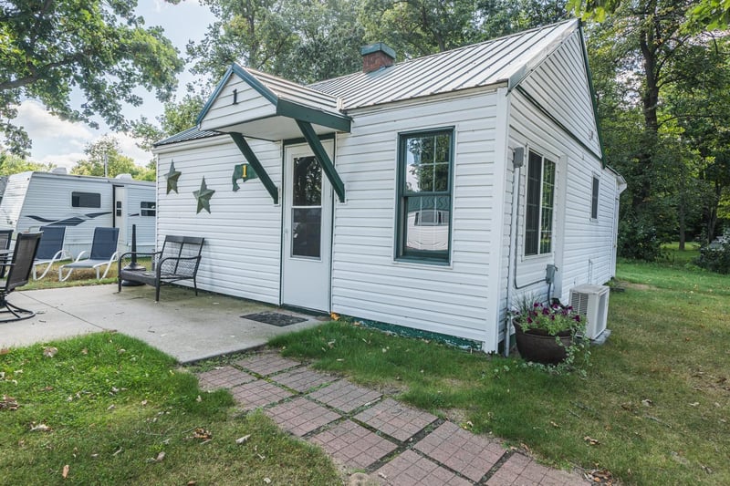 38092 County Highway 44 #1, Richville, MN 56576