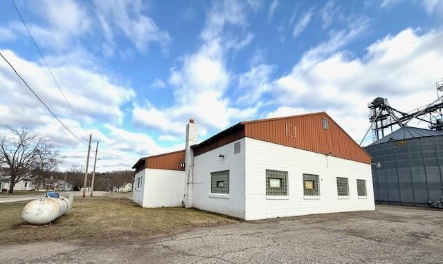201 Bridge St, Millville, MN 55957