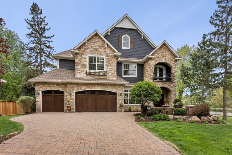 5625 Interlachen Cir, Edina, MN 55436
