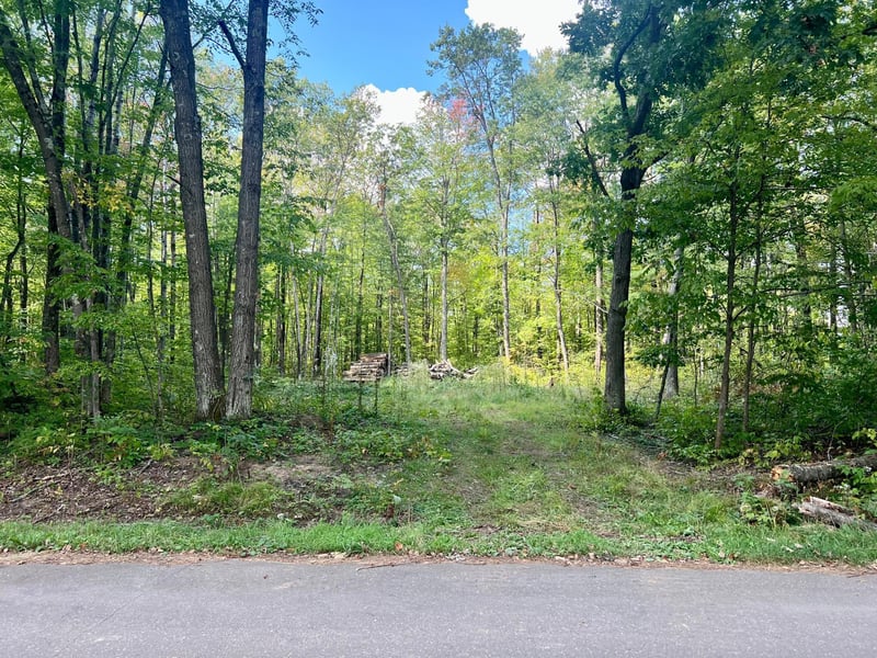 6704N Jonans Rd, Stone Lake, WI 54876
