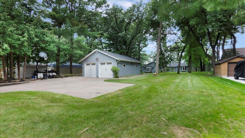 5330 114th Ave, Clear Lake, MN 55319