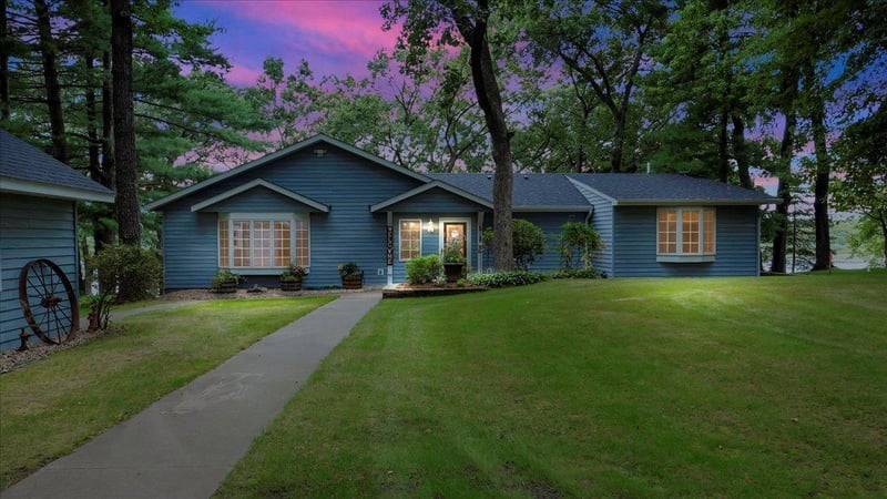 5330 114th Ave, Clear Lake, MN 55319