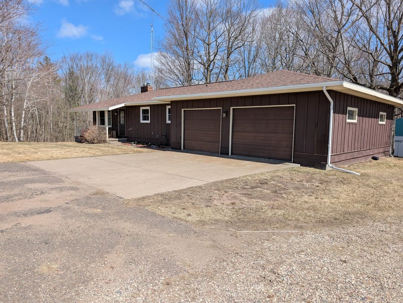 2213 18 1/2 St, Rice Lake, WI 54868
