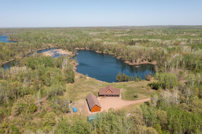 24341 Bluebird Ave, Crosby, MN 56441