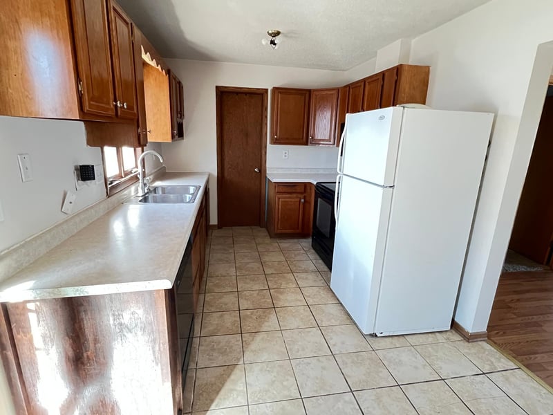 316 W Jefferson St, Spring Valley, MN 55975