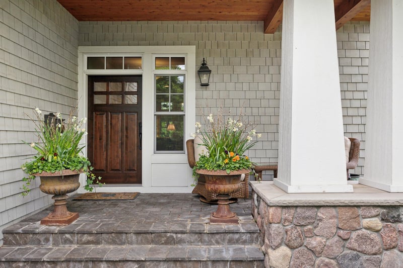 221 Manitoba Ave, Wayzata, MN 55391