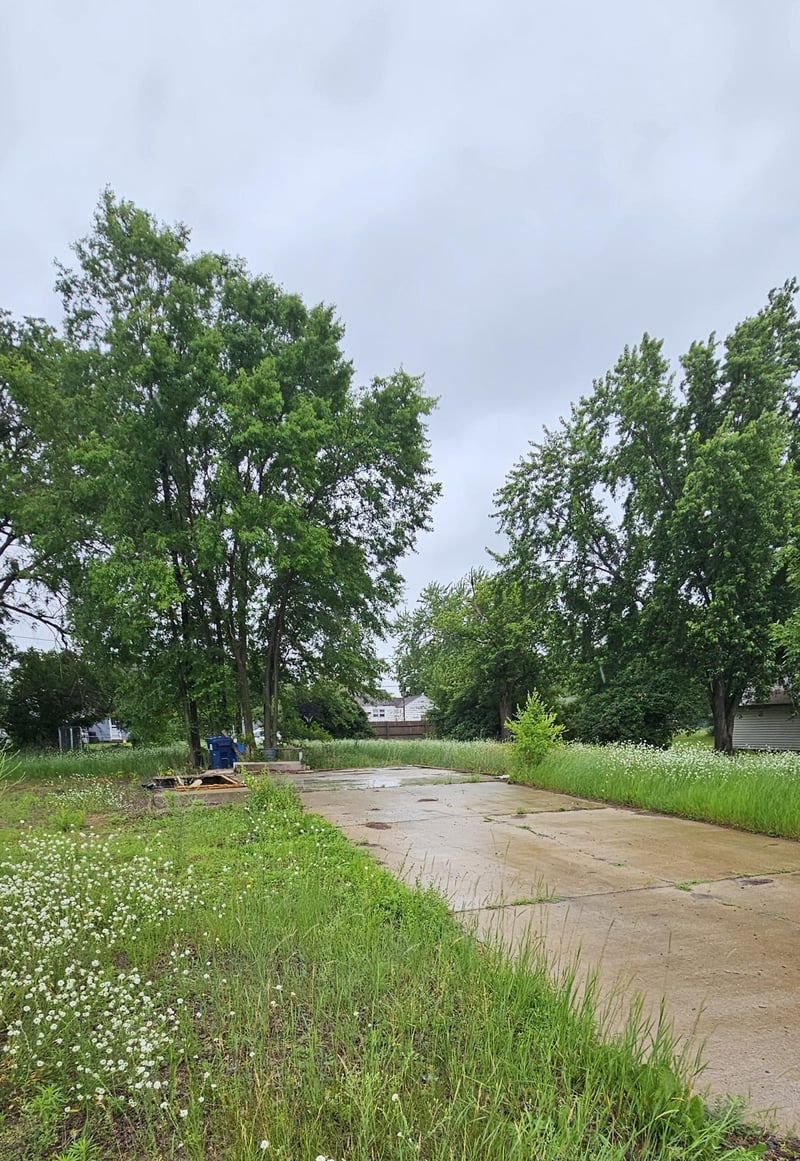 122 Wisconsin Ave SE, Staples, MN 56479