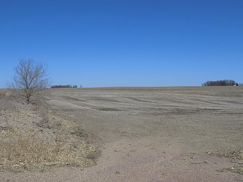 000 Drill Dr, Courtland, MN 56021