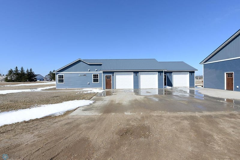17160 Lakeview Ln, Audubon, MN 56511