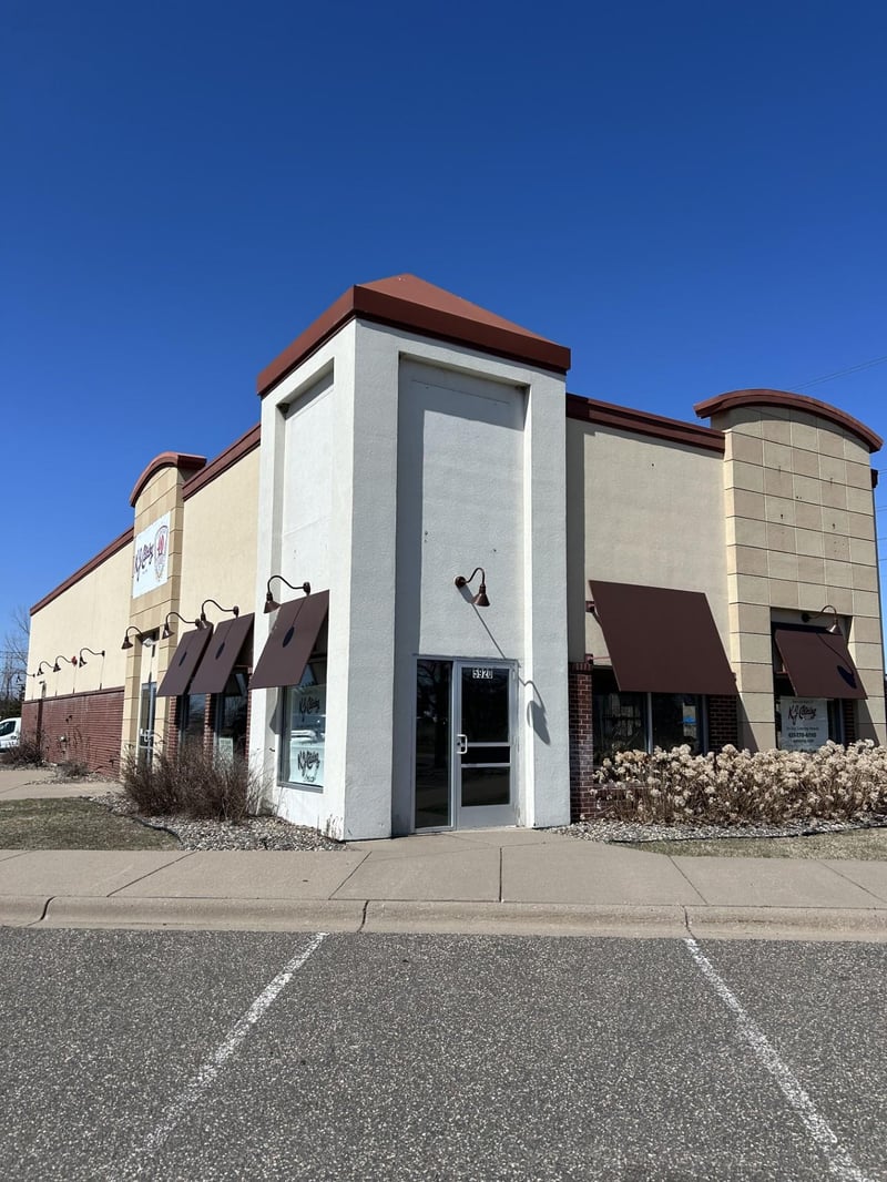 5920 Neal Ave N, Oak Park Heights, MN 55082