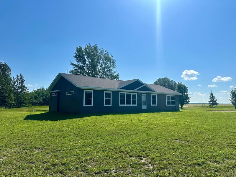 20337 County Rd 3, Badger, MN 56714