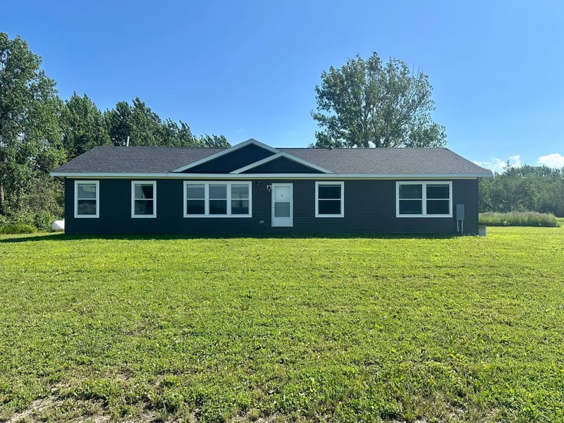 20337 County Rd 3, Badger, MN 56714
