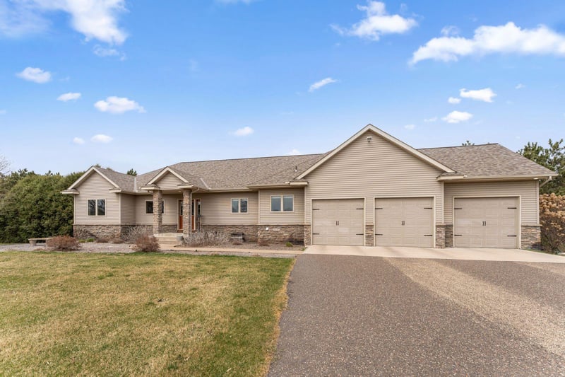 10147 James Ave NE, Otsego, MN 55362