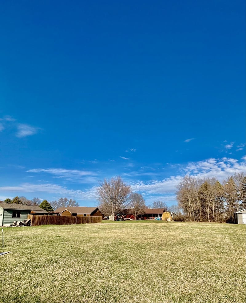 913 9th Ave SW, Pipestone, MN 56164