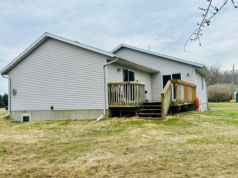 405 Baer Cir, Pemberton, MN 56078
