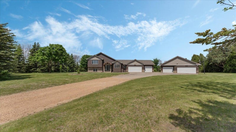 28306 State Highway 25, Belle Plaine, MN 56011