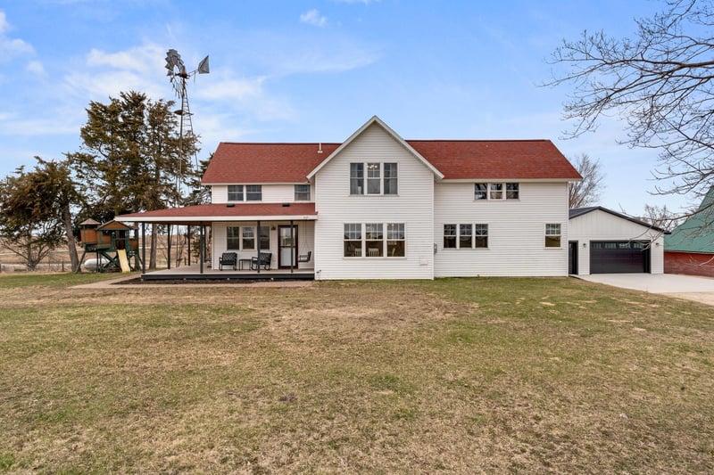 27382 Hart Dr, Rushford, MN 55971