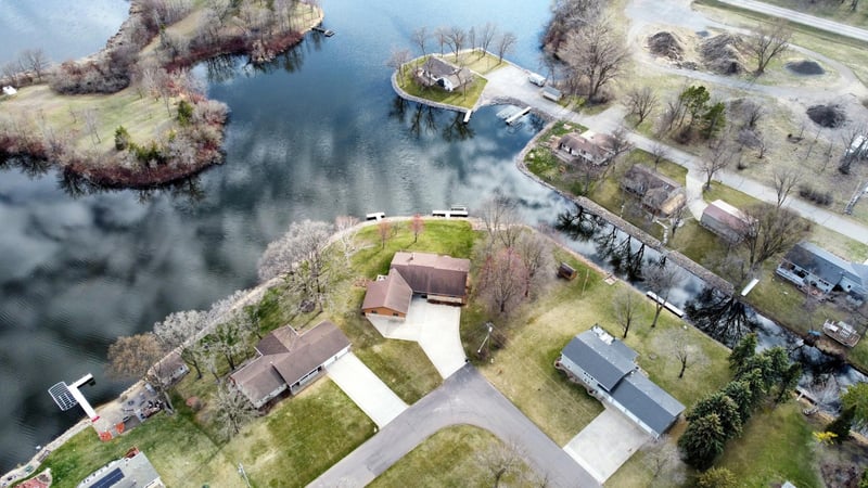 591 Central Ave SE, Richmond, MN 56368
