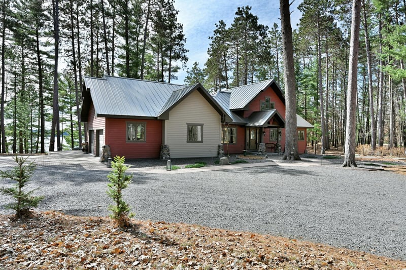 26578 Brede Ln, Spooner, WI 54801