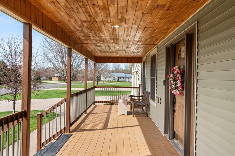 1880 Abby Rd, Cumberland, WI 54829