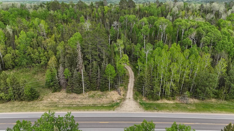 7316 Crane Lake Rd, Crane Lake, MN 55725